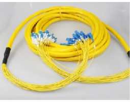 Kabel, optički, prespojni, 50/125um OM3, konektori po izboru, 1m, LSZH, trunk, 12-nitni